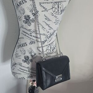 Michael Kors Elegant Small Black Leather Stud Crossbody/Shoulder Bag (EUC)🩶🖤🩶